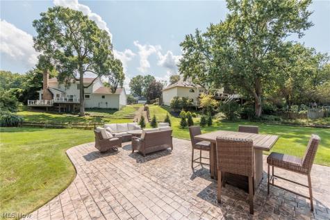 5841 Royal Drive Willoughby OH 44094