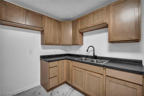 5413 E 134th Street Garfield Heights OH 44125