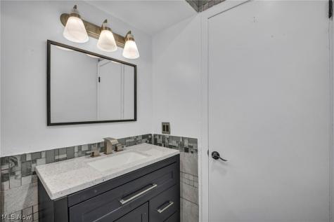 5413 E 134th Street Garfield Heights OH 44125