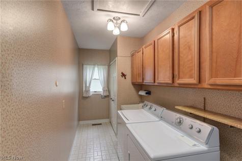 24795 Framingham Drive Westlake OH 44145