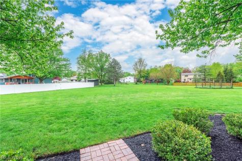 24795 Framingham Drive Westlake OH 44145