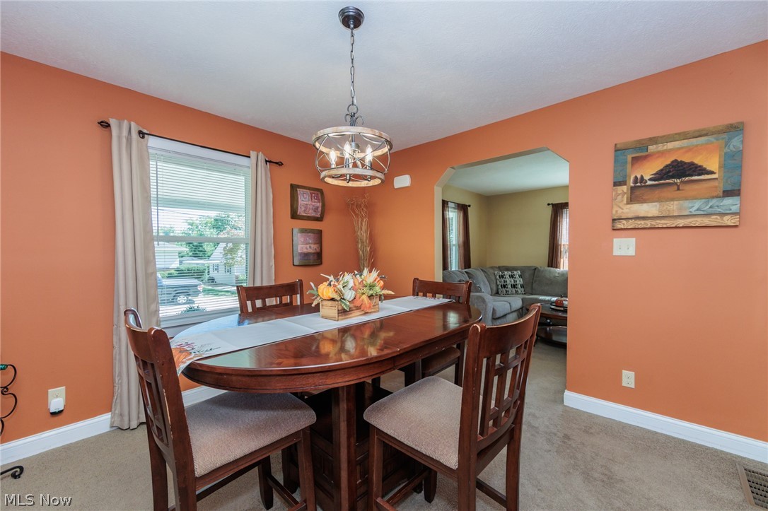 796 Graceland Avenue Barberton OH 44203