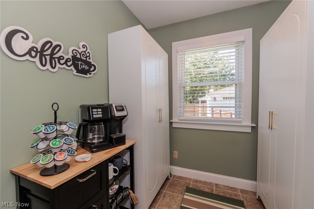 796 Graceland Avenue Barberton OH 44203