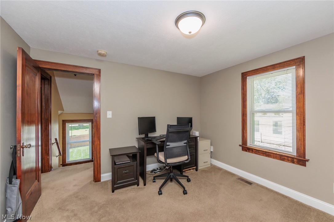 796 Graceland Avenue Barberton OH 44203