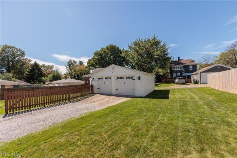 796 Graceland Avenue Barberton OH 44203