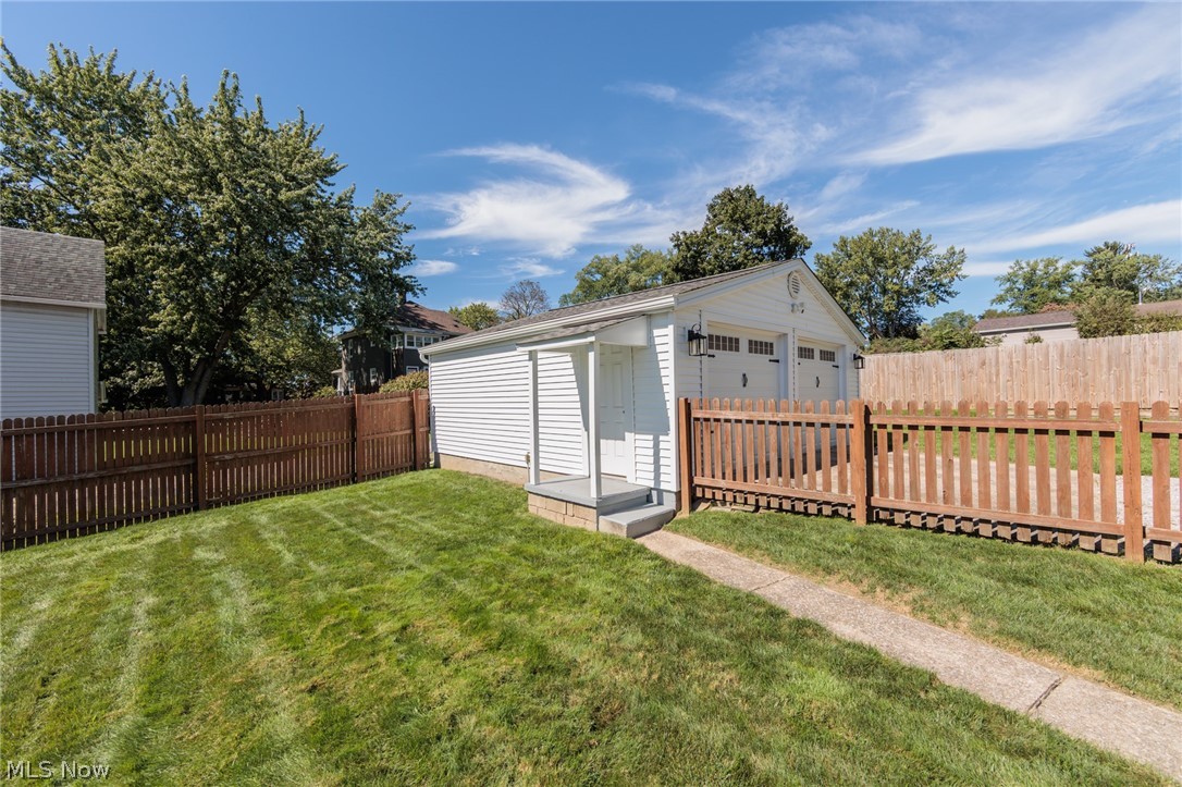 796 Graceland Avenue Barberton OH 44203