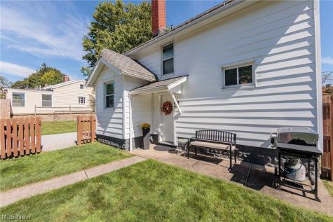 796 Graceland Avenue Barberton OH 44203