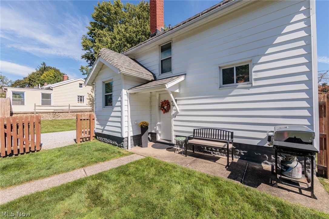 796 Graceland Avenue Barberton OH 44203