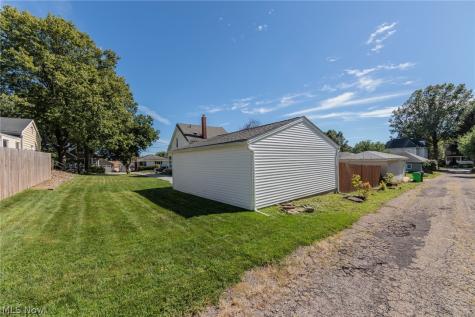 796 Graceland Avenue Barberton OH 44203
