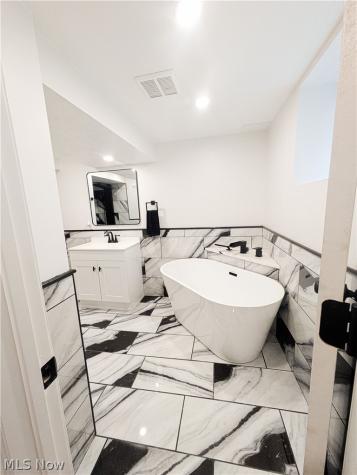 3554 Ludgate Road Shaker Heights OH 44120