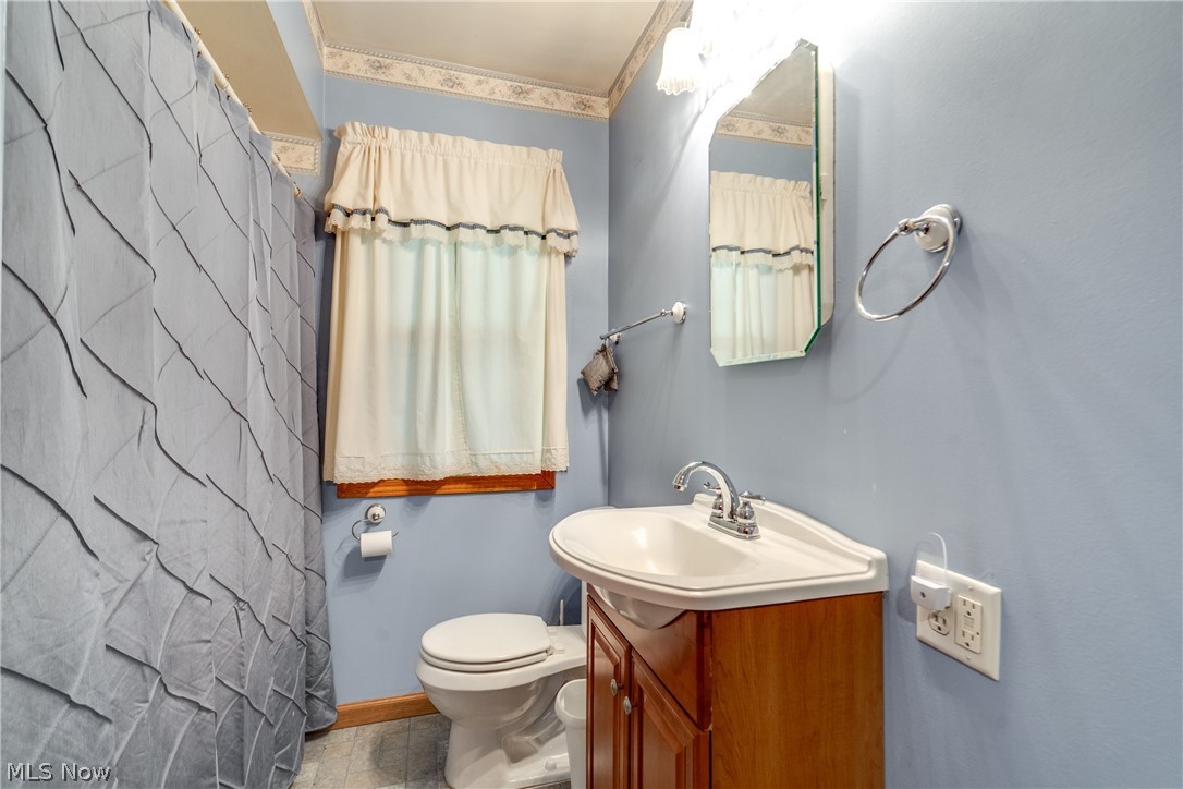 763 Lindsay Avenue Akron OH 44306
