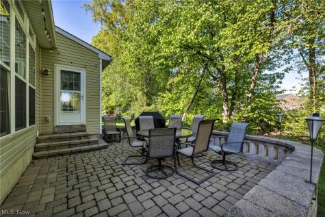 2663 Ambridge Drive Avon OH 44011