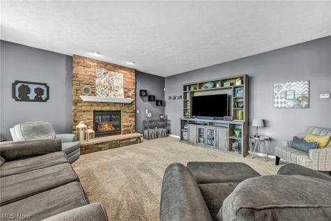 2663 Ambridge Drive Avon OH 44011