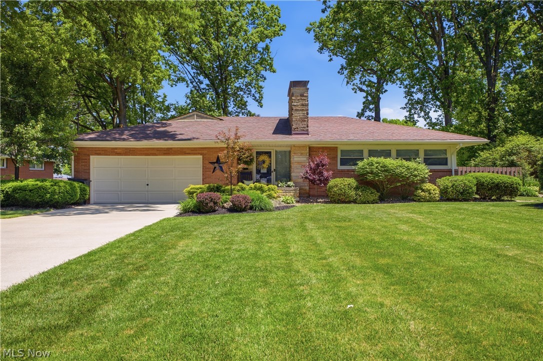 277 Marwood Drive SE Warren OH 44484