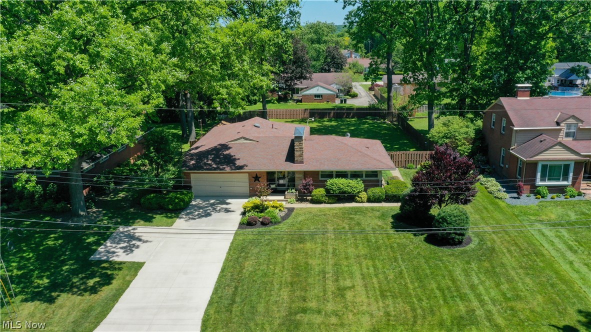 277 Marwood Drive SE Warren OH 44484