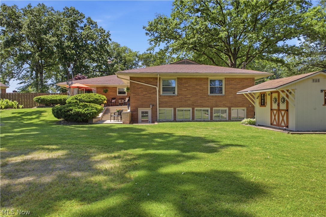 277 Marwood Drive SE Warren OH 44484