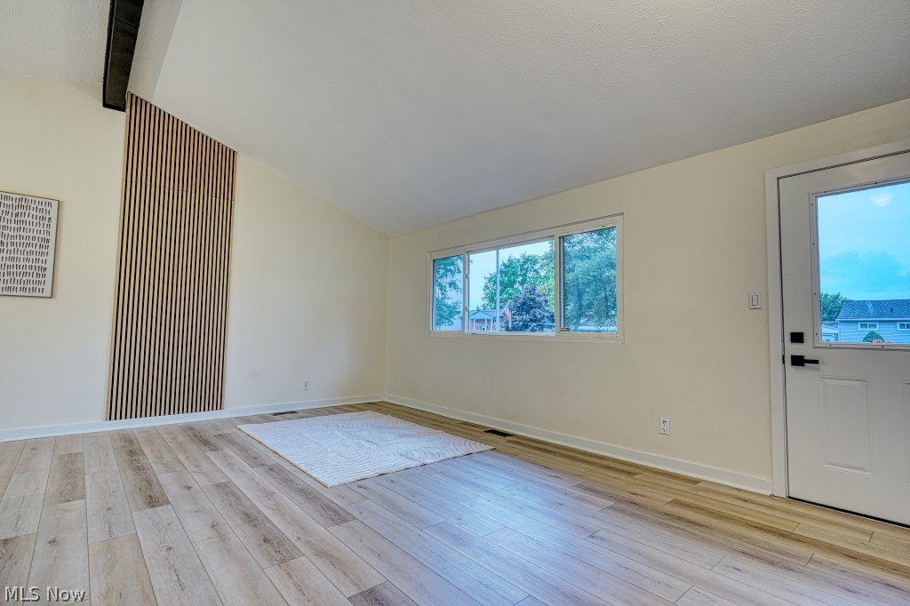 15713 Holland Road Brook Park OH 44142