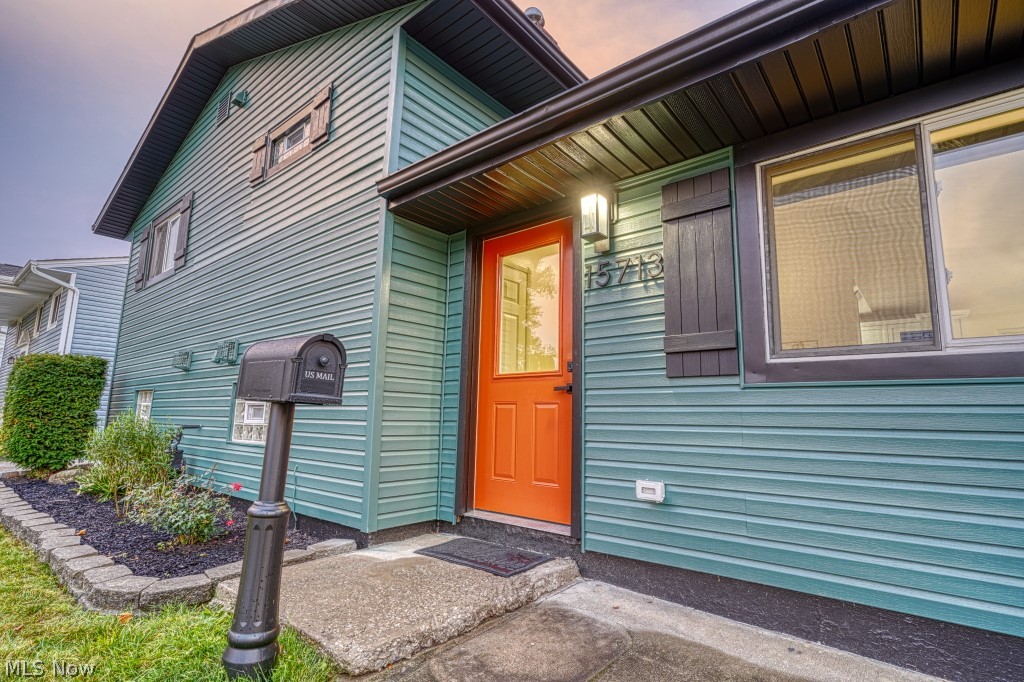 15713 Holland Road Brook Park OH 44142