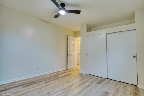 15713 Holland Road Brook Park OH 44142