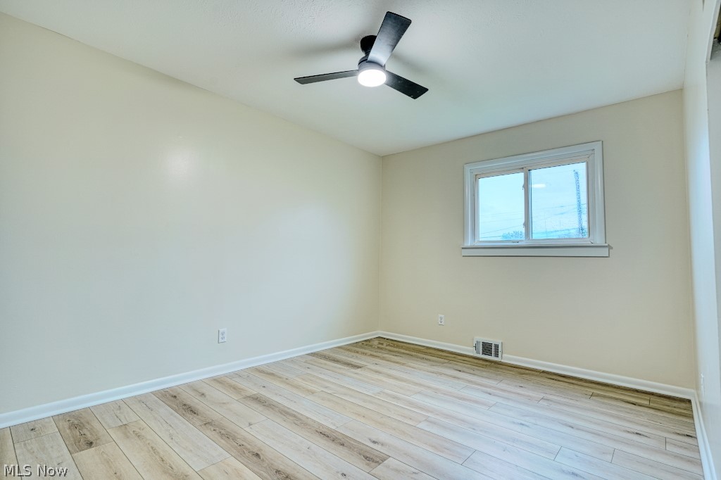 15713 Holland Road Brook Park OH 44142