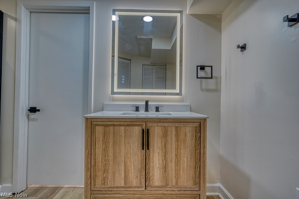 15713 Holland Road Brook Park OH 44142