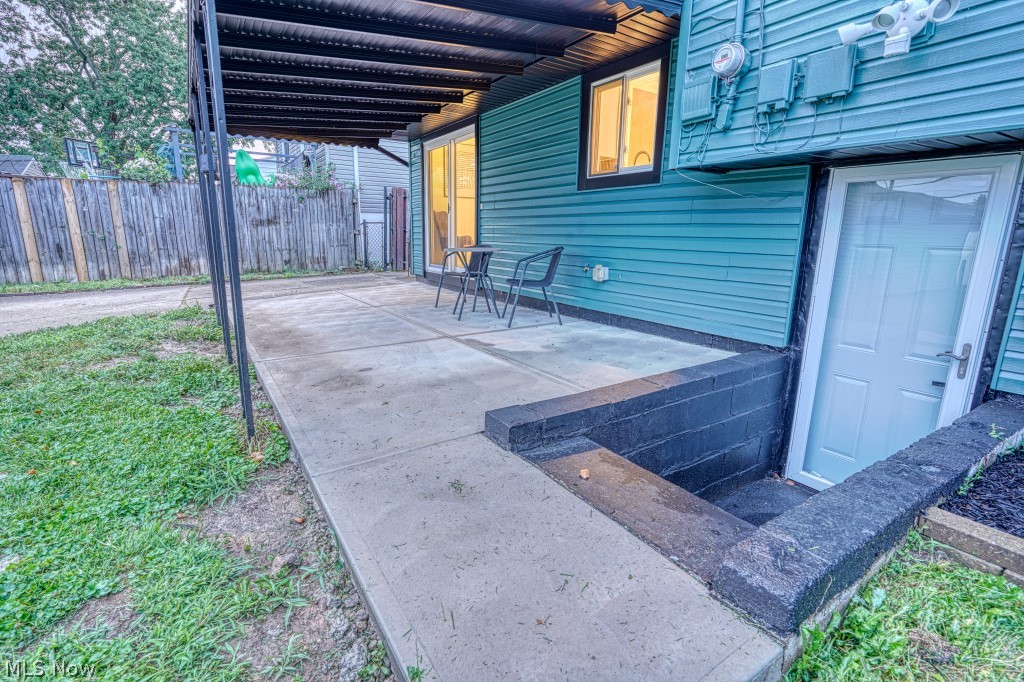 15713 Holland Road Brook Park OH 44142
