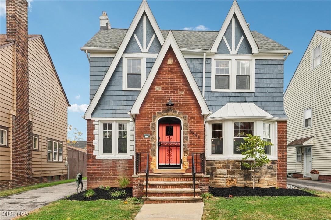 3593 Tullamore Road University Heights OH 44118