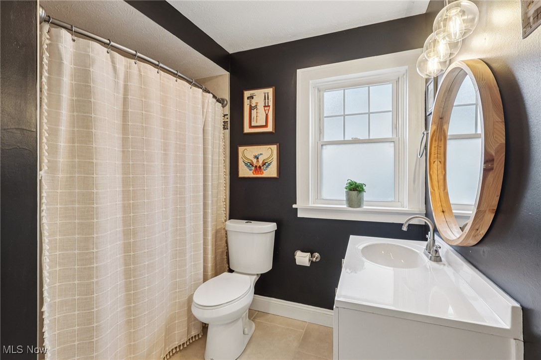 3593 Tullamore Road University Heights OH 44118