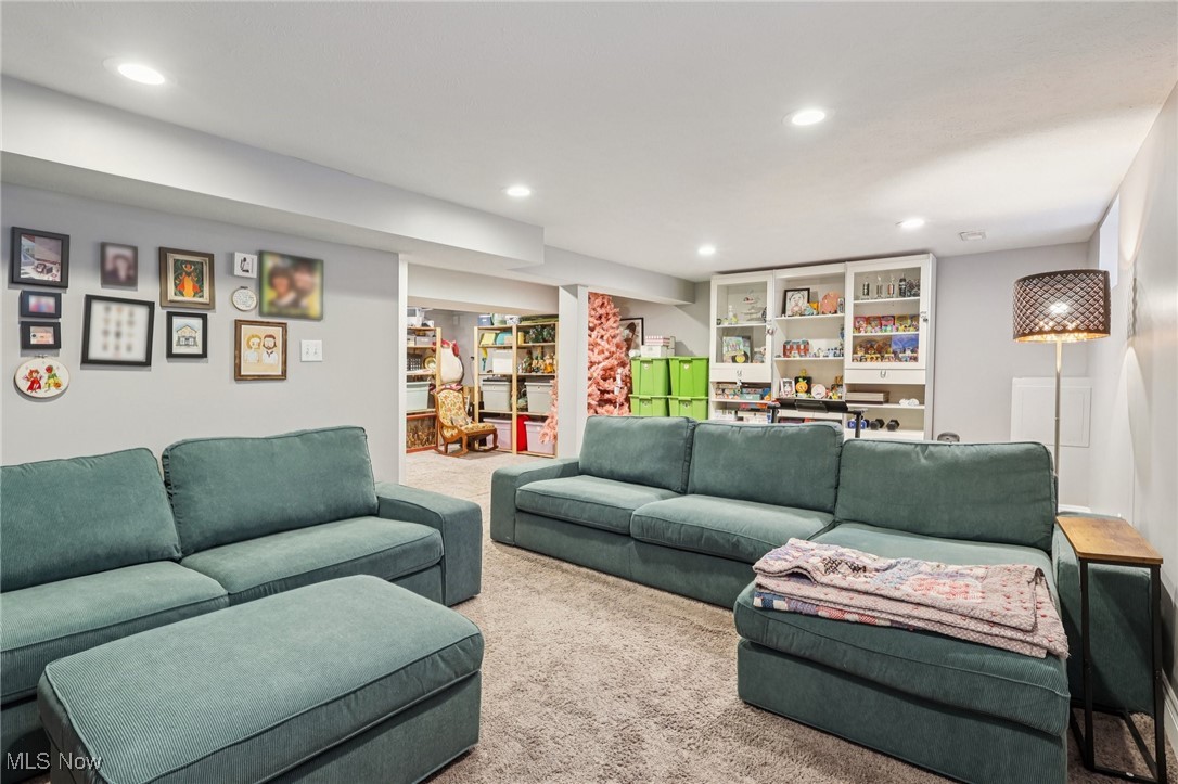 3593 Tullamore Road University Heights OH 44118