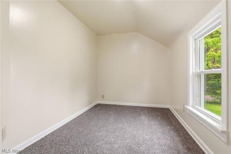 445 Oak Avenue Alliance OH 44601