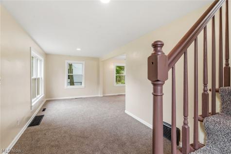 445 Oak Avenue Alliance OH 44601