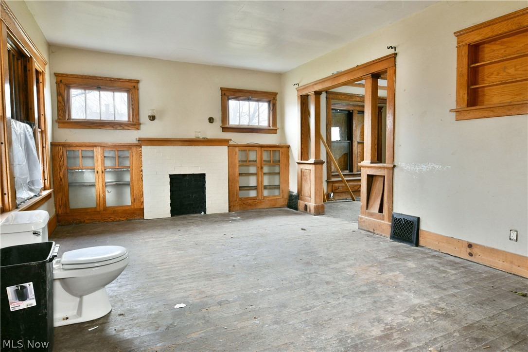 642 St Clair Avenue Warren OH 44483