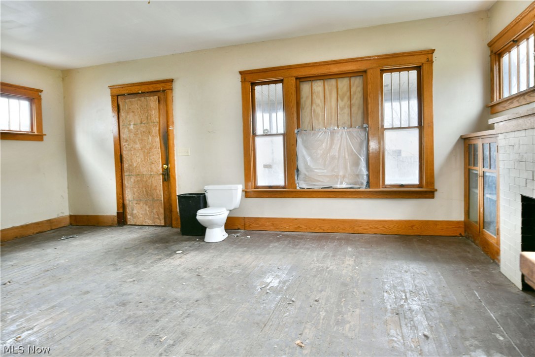 642 St Clair Avenue Warren OH 44483