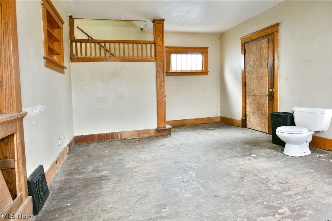 642 St Clair Avenue Warren OH 44483