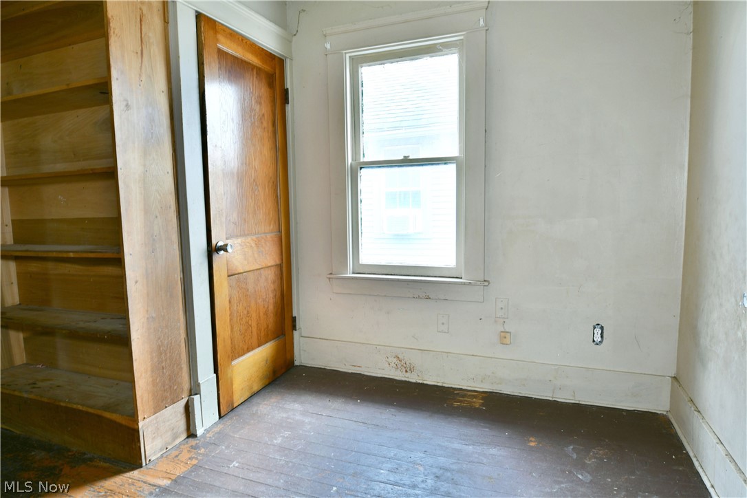 642 St Clair Avenue Warren OH 44483