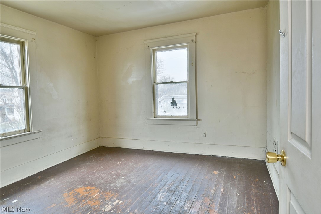 642 St Clair Avenue Warren OH 44483