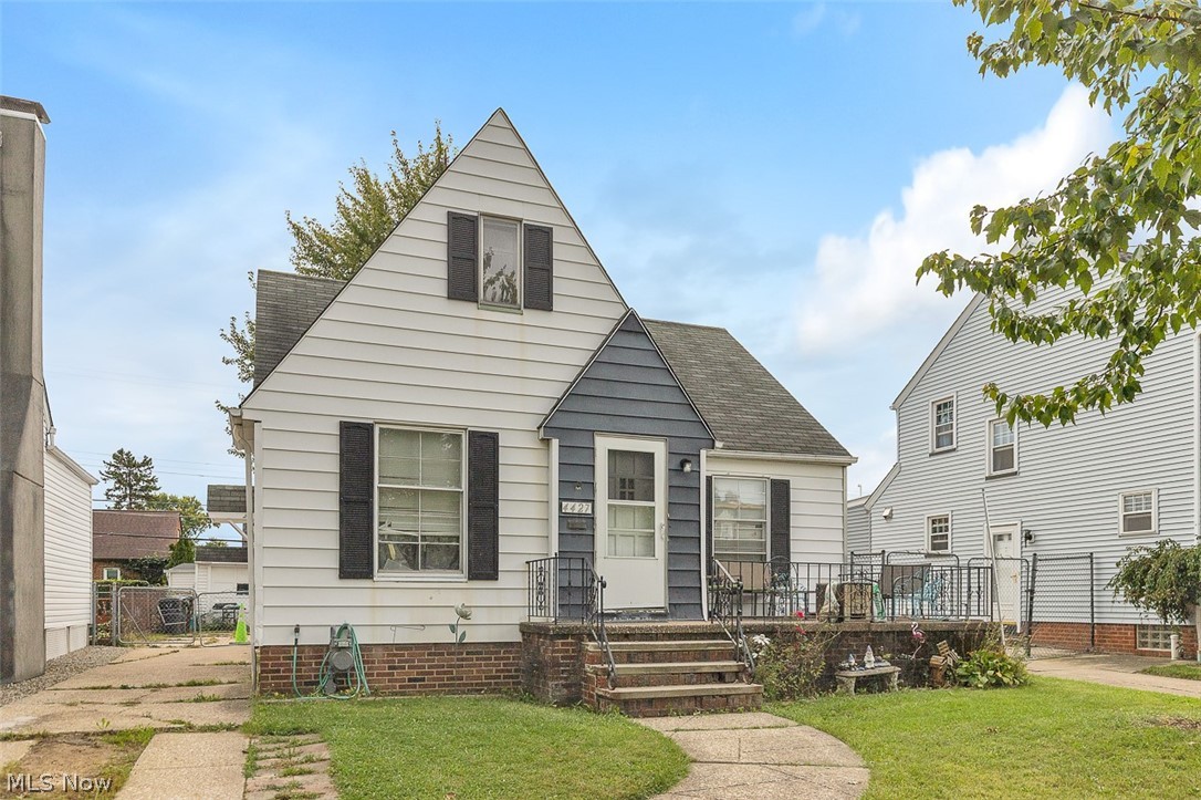4427 Albertly Avenue Parma OH 44134