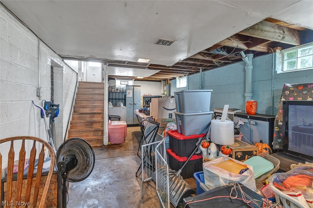 4427 Albertly Avenue Parma OH 44134