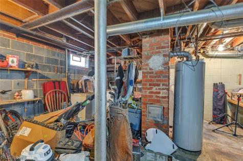 4427 Albertly Avenue Parma OH 44134