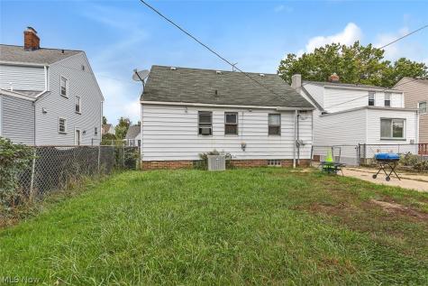 4427 Albertly Avenue Parma OH 44134