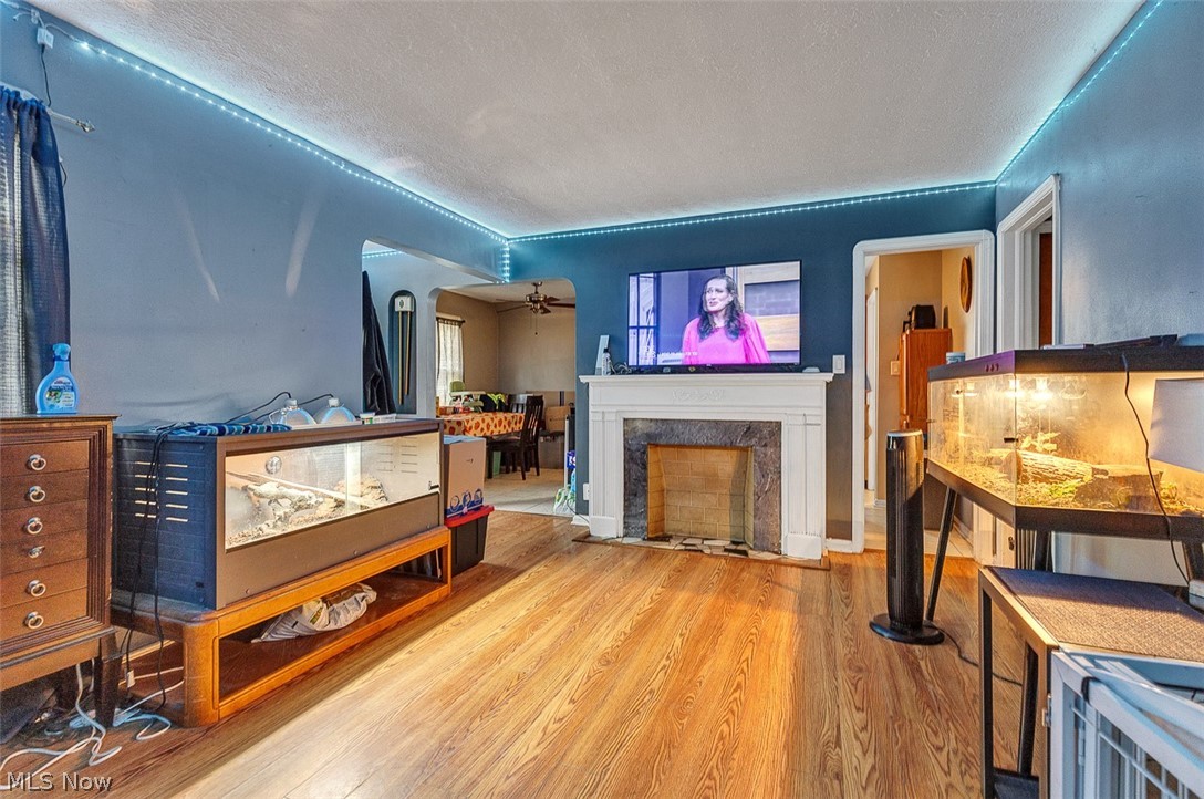 4427 Albertly Avenue Parma OH 44134