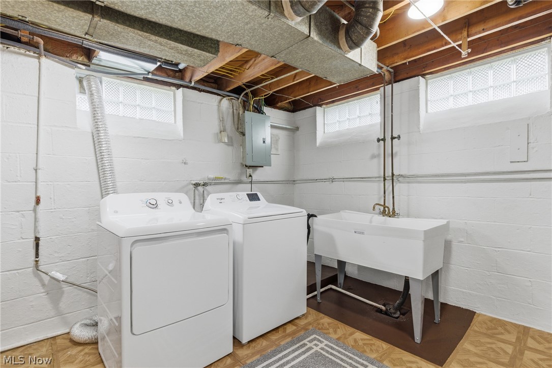 5175 Cheltenham Boulevard Lyndhurst OH 44124
