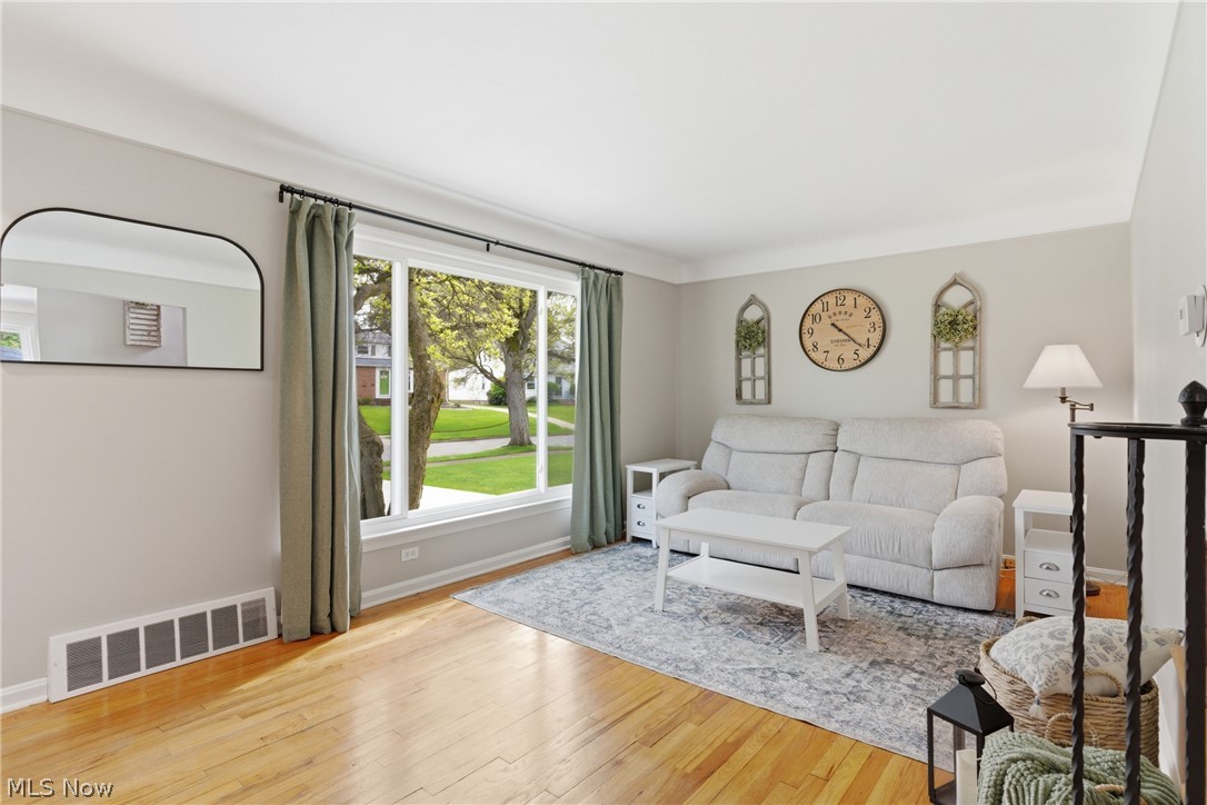 5175 Cheltenham Boulevard Lyndhurst OH 44124