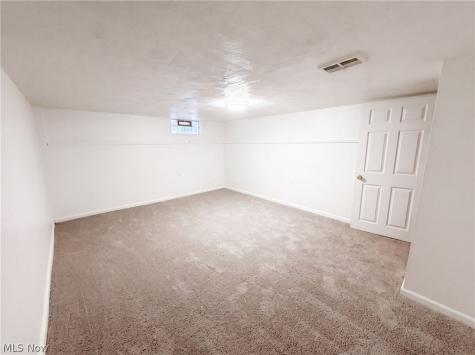 845 E 232nd Street Euclid OH 44123