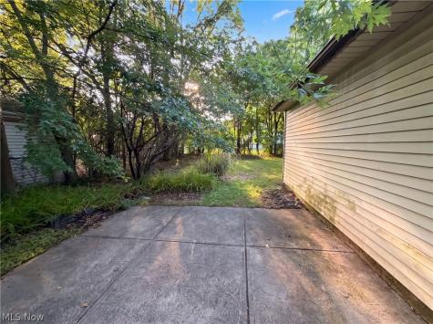 845 E 232nd Street Euclid OH 44123
