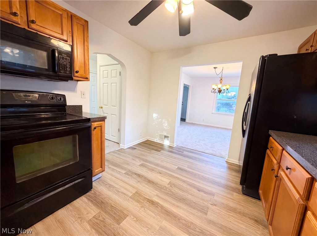 845 E 232nd Street Euclid OH 44123