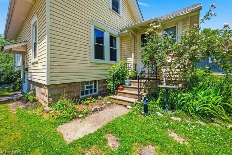 127 Avon Belden Road Avon Lake OH 44012