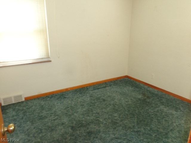 6237 Chestnut Hills Drive Parma OH 44129