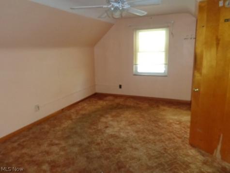 6237 Chestnut Hills Drive Parma OH 44129