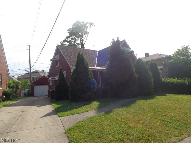 6237 Chestnut Hills Drive Parma OH 44129